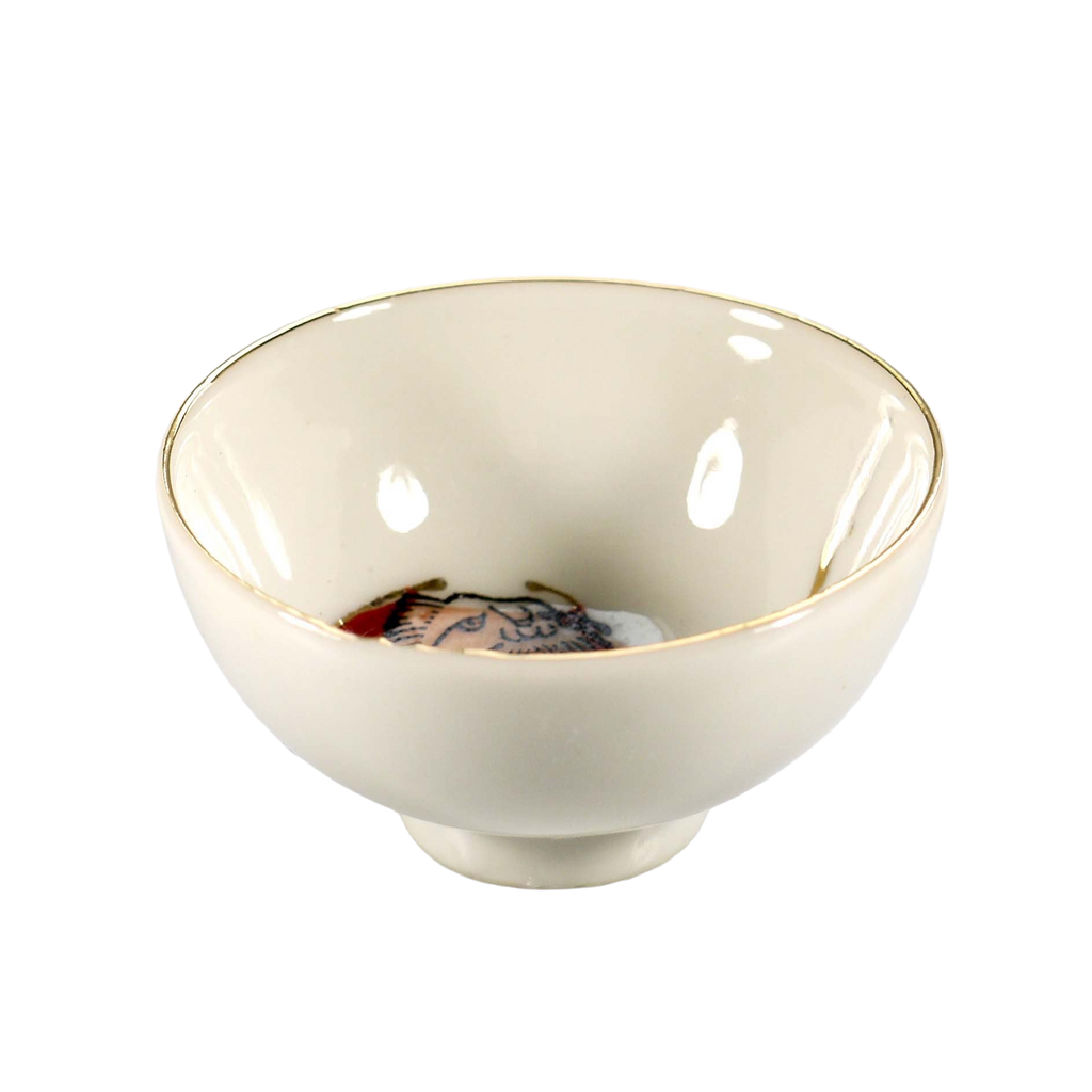 Vrijstaande productfoto: Sake kopje Daruma